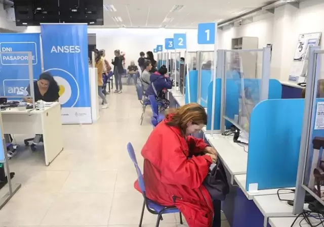 "Cotos de caza que s�lo perjudican a la ciudadan�a".
