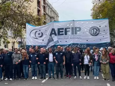 Los trabajadores de AFIP r�pidamente reaccionaron ante el anuncio de los miles de despidos que se producir�n en los pr�ximos d�as.