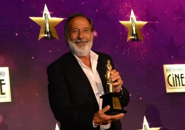 Francella el gran ganador de la noche del cine argentino.