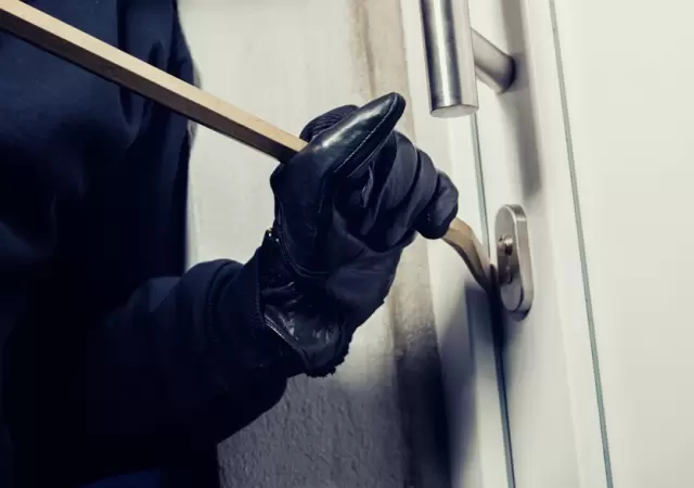 Millonario y violento robo: delincuentes se llevaron 250 mil d�lares
