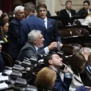 Crisis en la UCR: "Hemos decidido hacer un imp�s de di�logo y entendimiento interno"