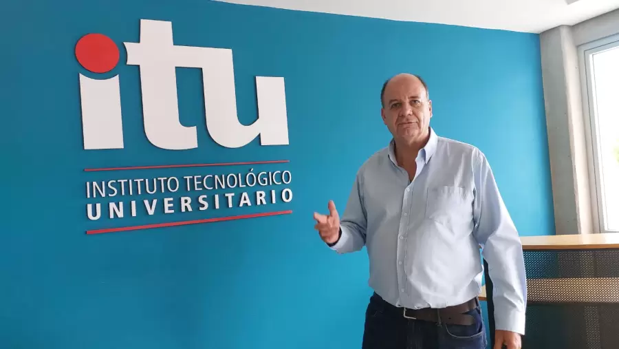 Guillermo Cruz, director del Instituto Tecnol�gico Universitario (ITU) de la UNCuyo.