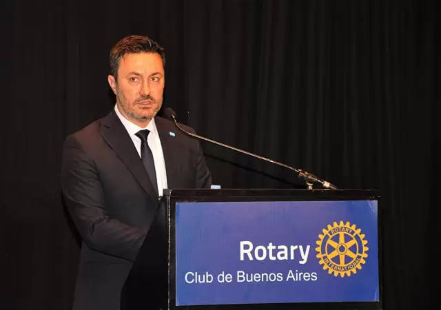 Luis Petri