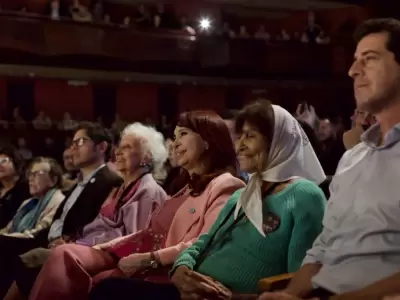 Cristina Kirchner y Axel Kicillof se mostraron juntos en el aniversario de Abuelas de Plaza de Mayo.