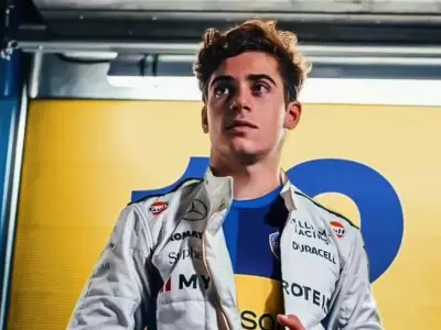 Franco Colapinto se viste de Boca en el Gran Premio de M�xico.