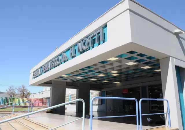 Alarma en el Hospital Notti: intoxicaci�n masiva de profesionales de la salud