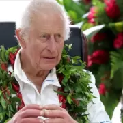 Carlos III ingiere una bebida narc�tica en su visita a Samoa