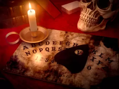 La tabla Ouija sigue generando inquietud.