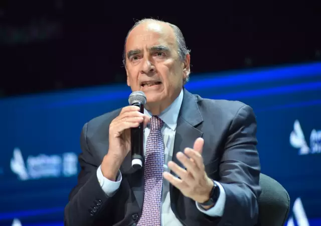 Guillermo Francos   /
