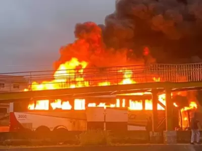 Colectivo en el que viajaban los hinchas de Cruzeiro.