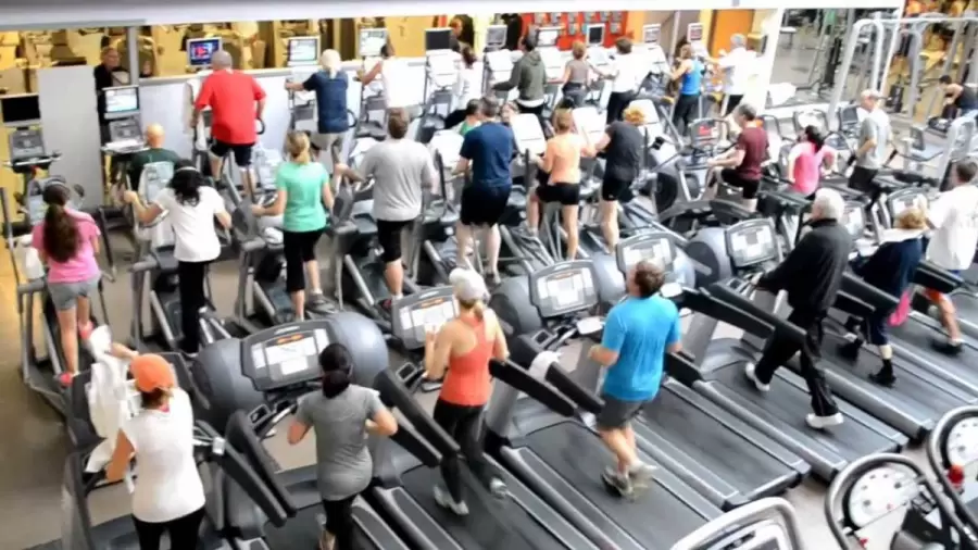 Existe más de un millón de gérmenes por pulgada cuadrada en los equipos de gimnasios.