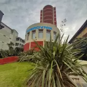 Se derrumb� parte de un hotel en Villa Gesell: buscan sobrevivientes