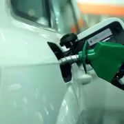 Proponen precios uniformes de los combustibles para todo el pa�s
