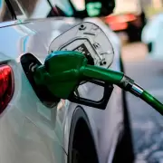 Vuelven  a subir los combustibles este viernes: �cu�nto aumentaron en un a�o?