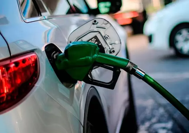 Suba de combustibles.