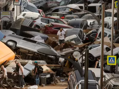 El balance al filo de las 15.00 -hora argentina- es de m�s de 70 muertos en Valencia, uno en la provincia de M�laga y dos en Castilla-La Mancha.