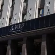 ARCA: ordenan reducir 80% los sueldos directivos, achicar la estructura y bajar el presupuesto