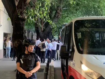 Videos: bajo el abrazo de la comunidad, as� fue la llegada de los compa�eros de Francesca