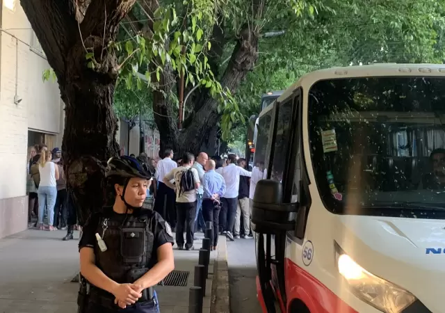 Videos: as� fue la llegada de los compa�eros de Francesca