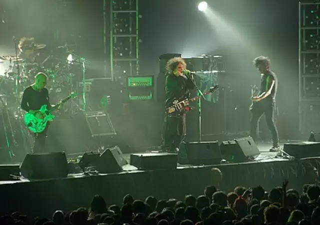 The Cure de nuevo en los escenarios