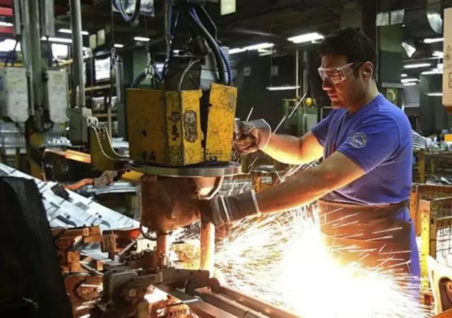 La industria pyme cay� 3,7% y acumula una retracci�n del 13,6% en 11 meses