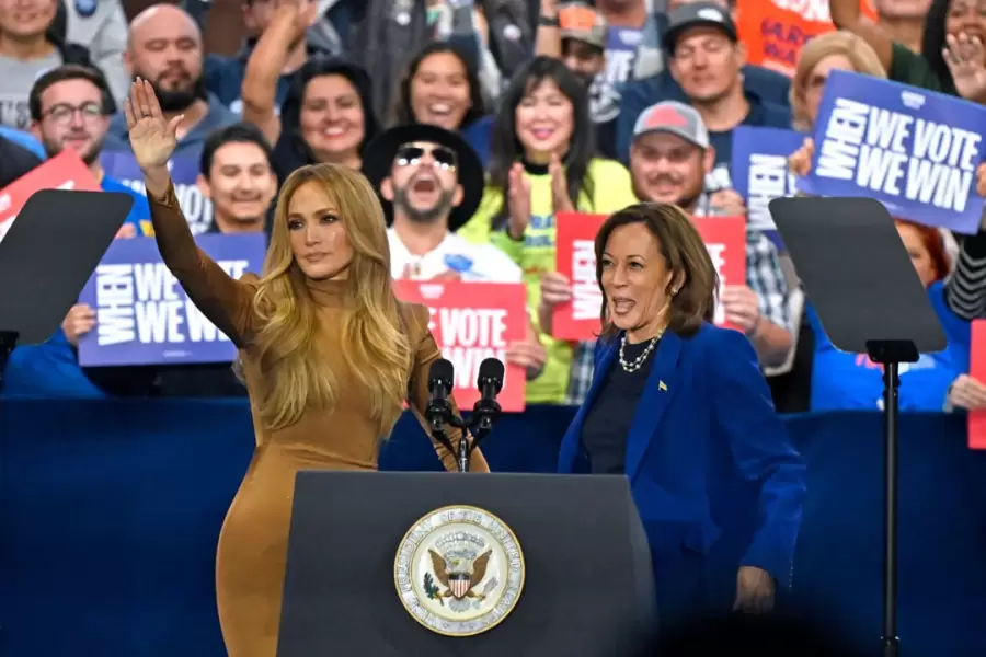 J. Lo se sum� a la campa�a de Harris
