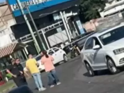 La locura se desat� en esta esquina en el l�mite entre los partidos bonaerenses de Hurlingham e Ituzaing�.
