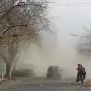 Alerta en Mendoza: Zonda, tormentas y granizo se esperan para este domingo