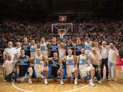 A 20 a�os del Oro Ol�mpico: la Generaci�n Dorada se reencontr� con el amor del p�blico