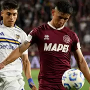 Lan�s le hizo morder del polvo de la derrota al Boca de Gago