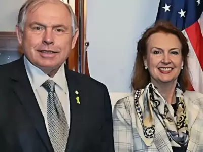 Gerardo Werthein junto a Diana Mondino, la ex canciller.
