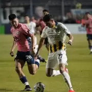 Independiente Rivadavia mereci� m�s, pero igual� ante Rosario Central