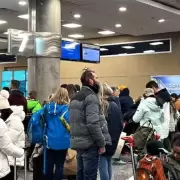 Bronca de pasajeros por un nuevo paro en Aeroparque