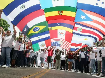 "Los latinos no la est� pasando bien. Muchos no llegan a fin de mes, y una parte del pa�s se asemeja mucho a la Argentina" (Daniel Sticco)