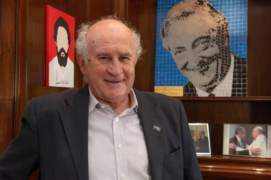 "La conducci�n de Cristina es fundamental para ayudarnos a ordenar el partido" (Oscar Parrilli)