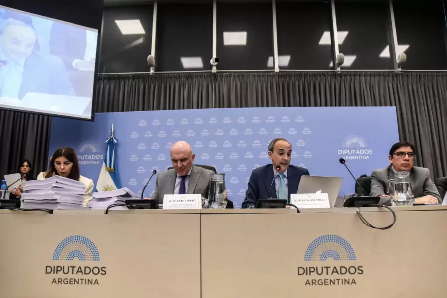 Informe de los funcionaarios del Ejecutivo