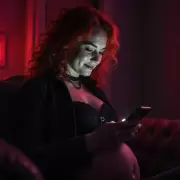 Intentó vender a su bebé por Facebook y así la descubrieron