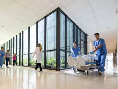 Hospital busca profesionales de todo el pa�s.