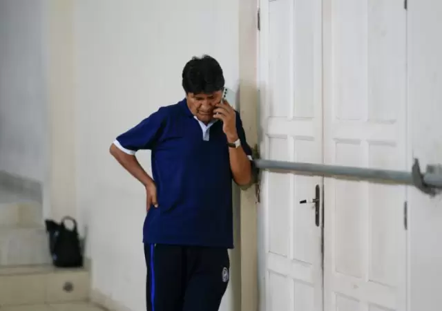Morales presiona al Gobierno de Arce y promueve movilizaciones para lograr un tercer mandato que no est� permitido por el Tribunal Constitucional.