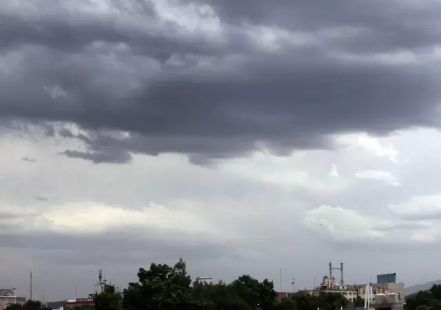 Alerta en Mendoza por tormentas y Zonda para este domingo