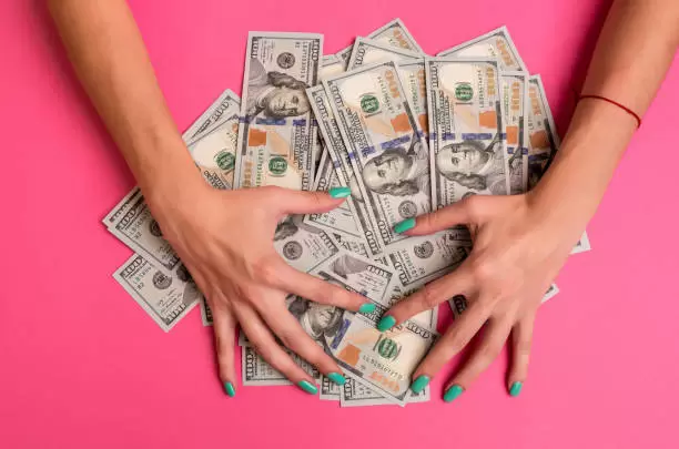 Atrae dinero con el ritual del 11 de noviembre