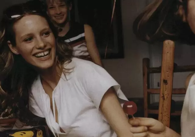 Muri� Georgina Cooper: la supermodelo de los dientes separados que brill� en los 90