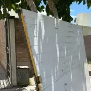 Tragedia en San Juan: una nena de 5 a�os muri� aplastada por el port�n de su casa