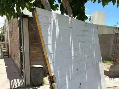 El port� que cay� arriba de una nena.