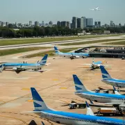 Aerol�neas Argentinas y los gremios aeron�uticos firmaron un preacuerdo