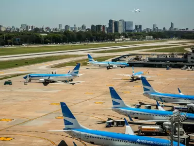 Aerolineas Argentinas.