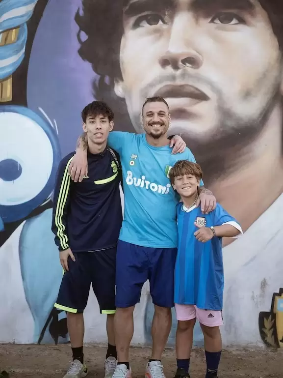 Daniel Osvaldo y sus hijos Gianluca y Morrison.