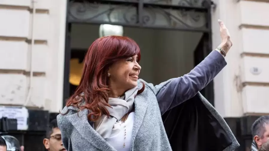 "Hab�a competencia falsa en el cual empresas amigas se presentaban tambi�n como para darle un aura de legitimidad" (Eduardo Gerome)