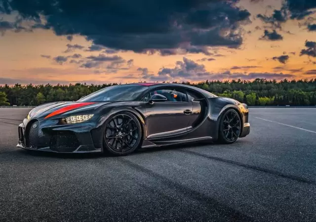 Bugatti Chiron Super Sport 300+