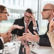 La ciencia explica por qu� hay gente que interrumpe constantemente